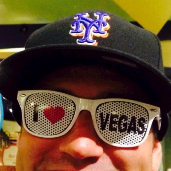 Meet your Posher, Cesar - Picture 1 of 1